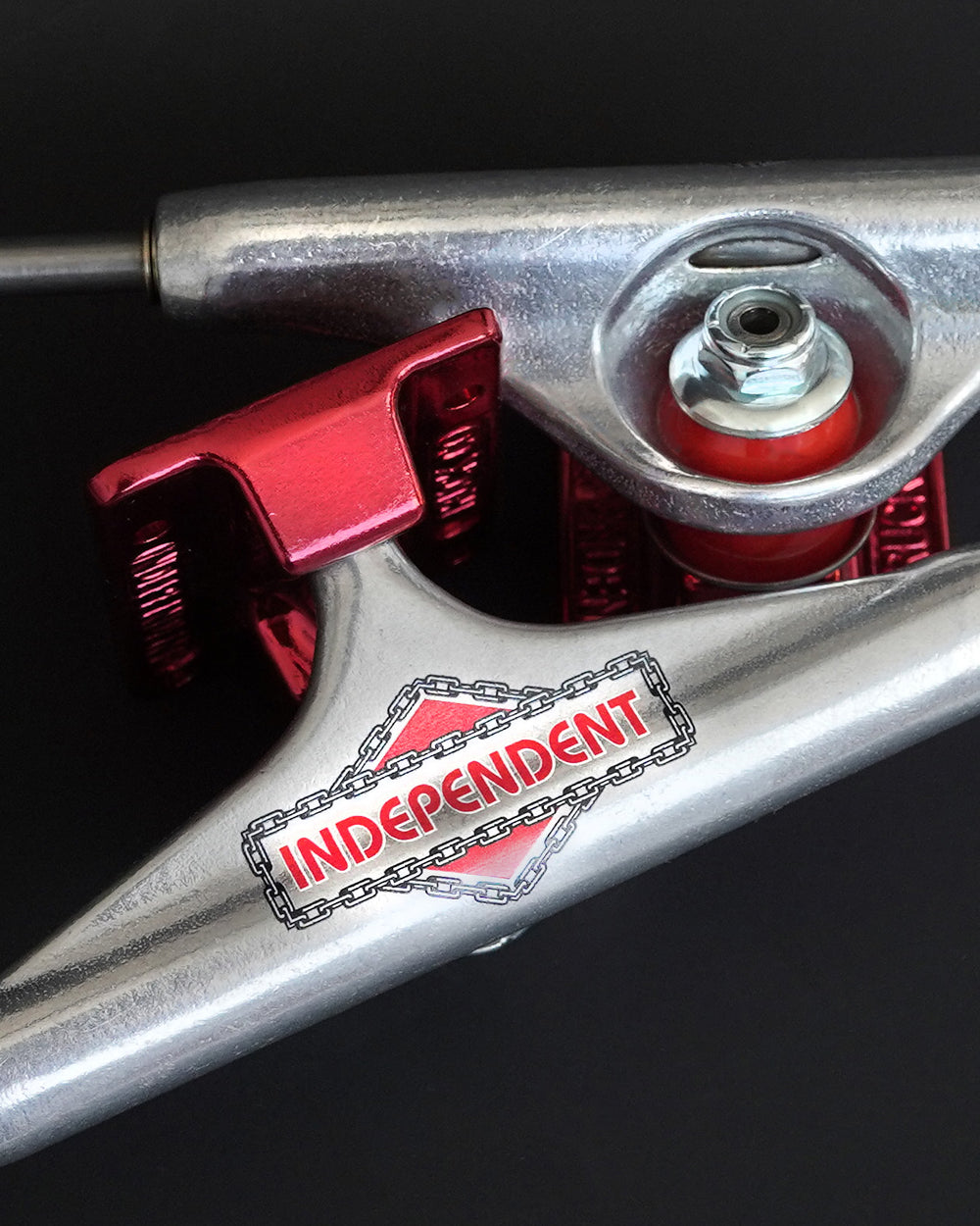 Trucks Independent Stage XI Forged Hollow Chain Breaker Silver/Ano Red