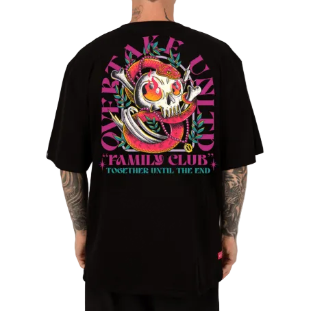 Polo oversize Overtake Eternal vista posterior con estampado gráfico