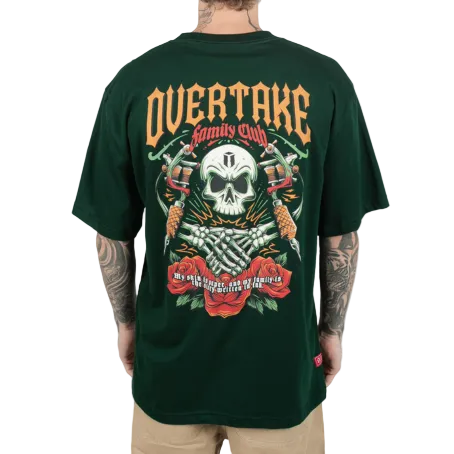 Polo oversize Overtake Family Ink vista posterior con estampado gráfico